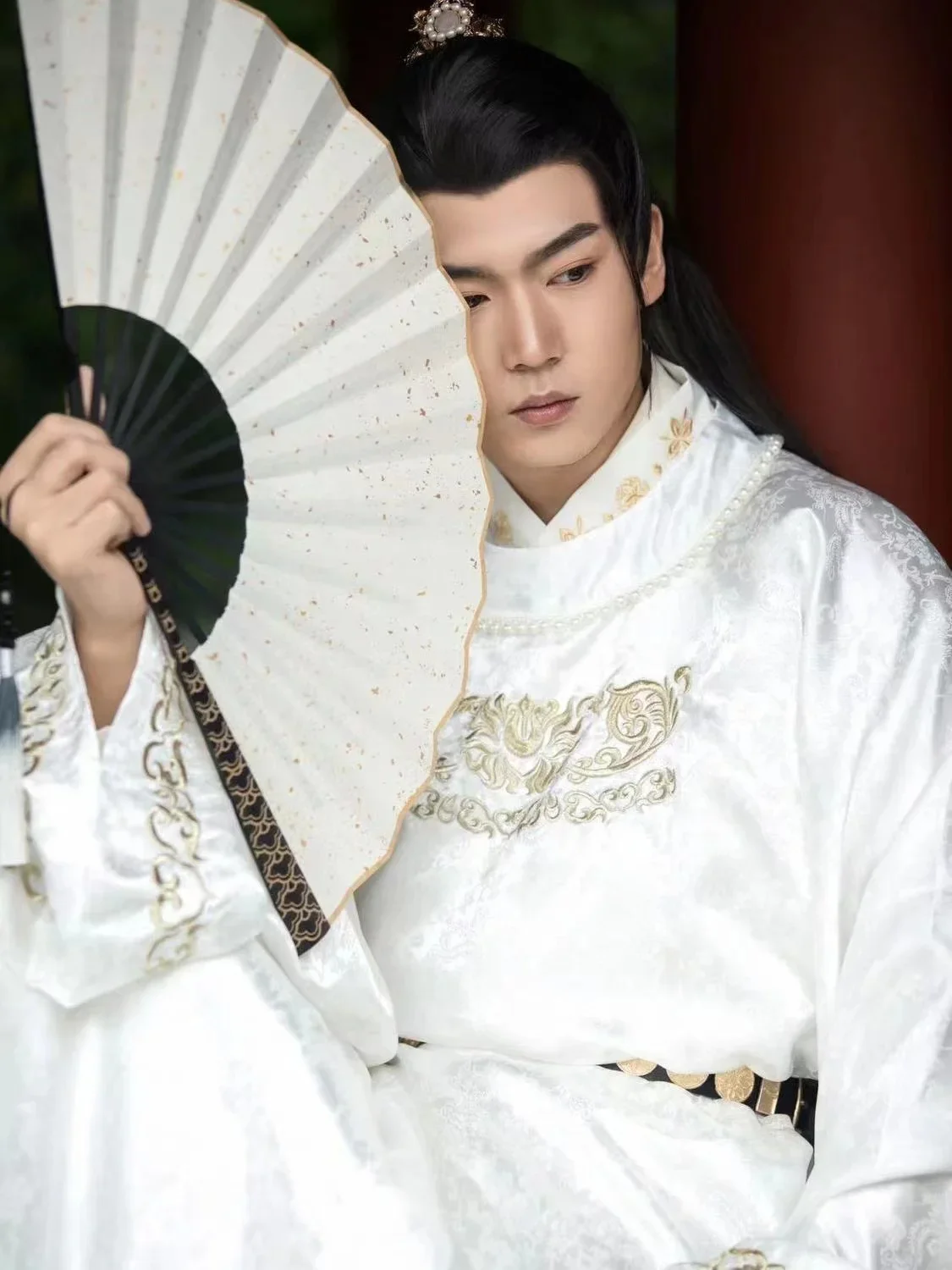 

Men's Original Embroidery Hanfu Ming Dynasty Round Collar Gold Woven Robe Ancient Traditional Tang Immortal Noble Costume Boys