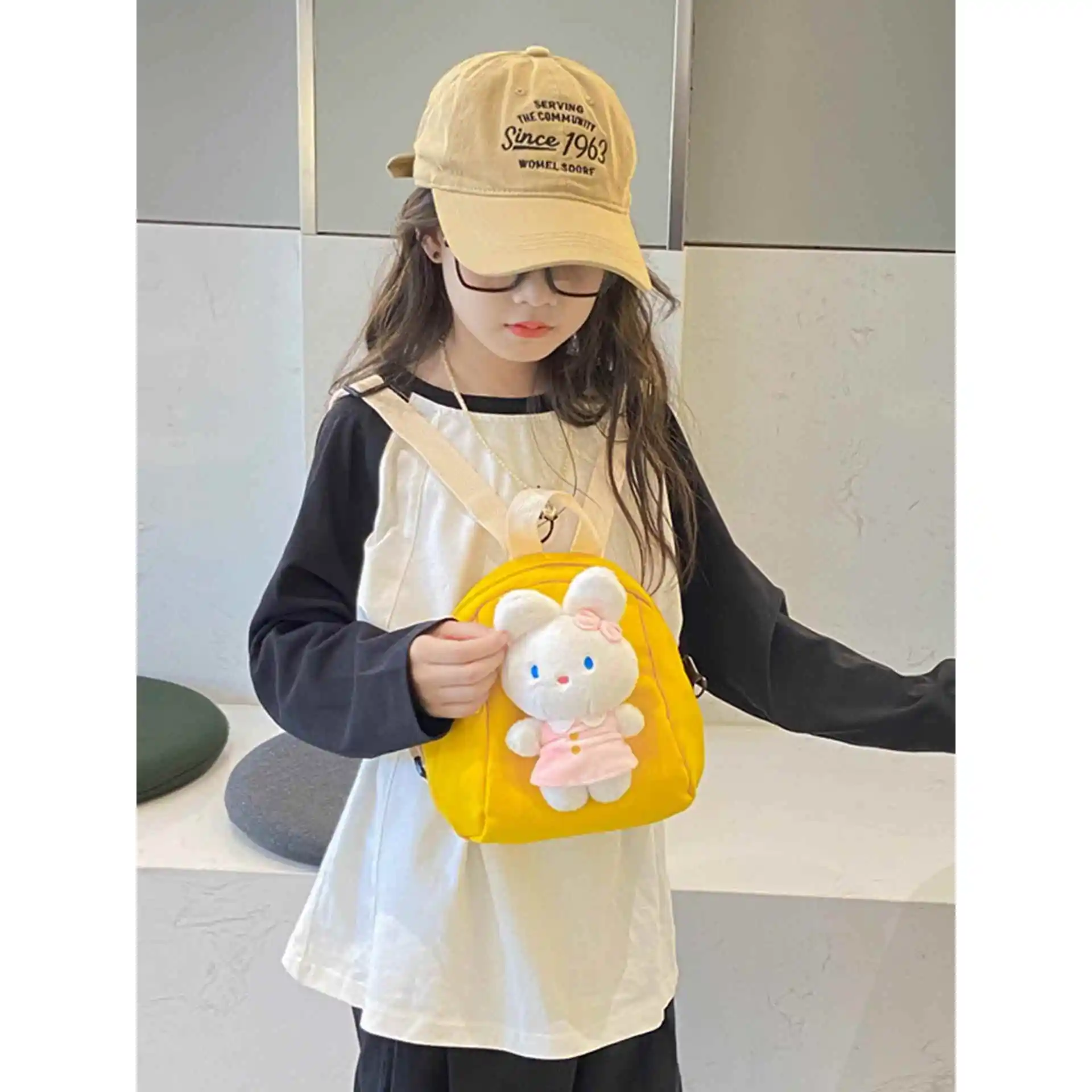 Cute Rabbit Cartoon Backpack for Kindergarten Children Baby Outing School Dual Shoulder Bag Girls Trendy Backpack for Elderly