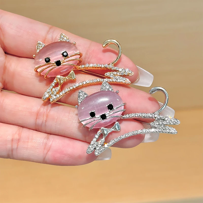 Bonito estilo japonês gato broches pinos para roupas femininas casaco jóias acessórios presente