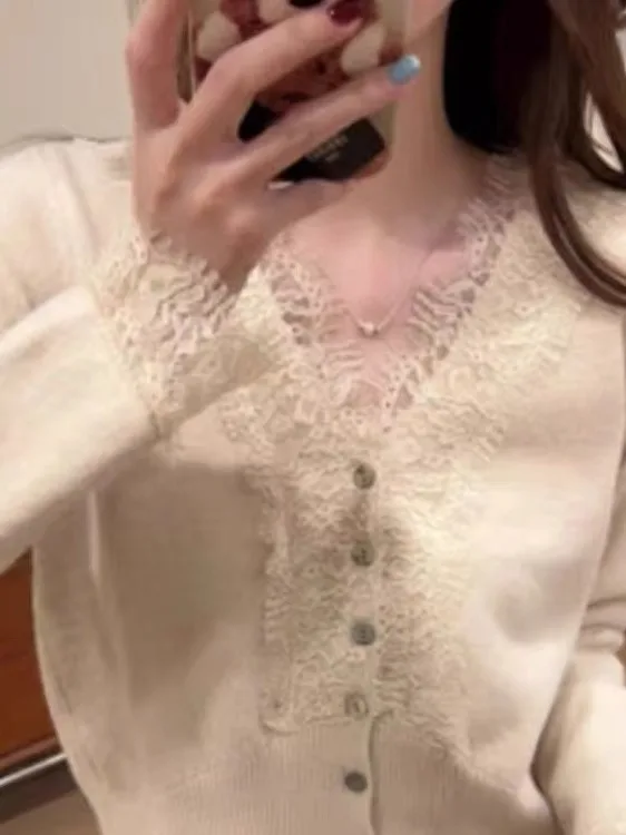 

Lace Splicing Design Knitted Cardigan Women's Gentle Sweet V-ne Slimming Open-front Sweater Soft Sle Pure Color Spring