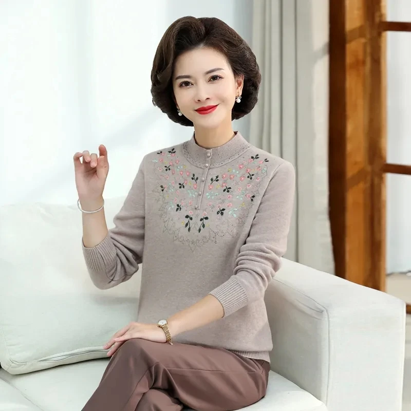 Autumn Winter Women Sweater Pullover New Embroidered Velvet Warm Long Sleeved Knitted Sweater Jumper Middle Aged Female Tops 4XL