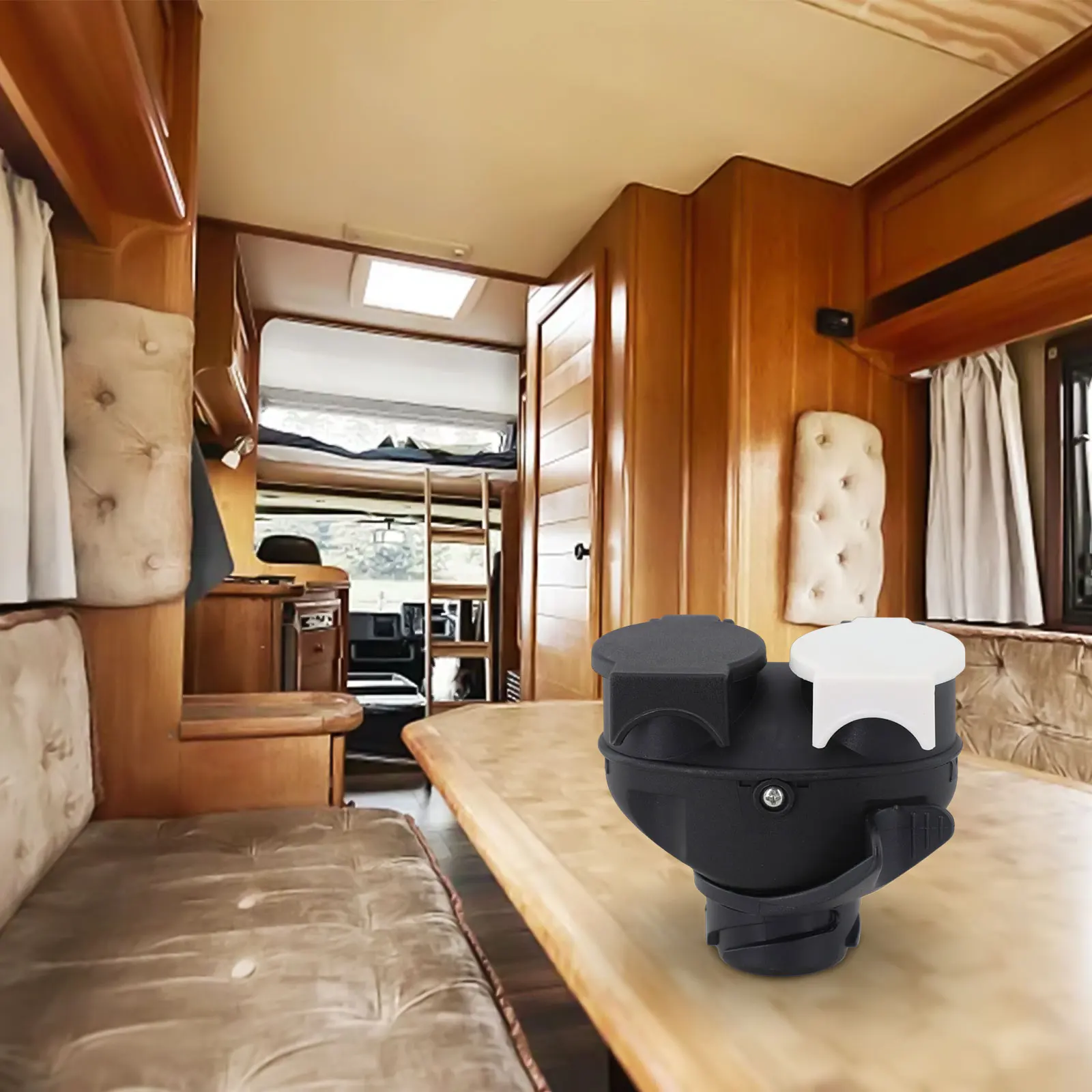 

Дополнительный электрический прицеп предотвращает ржавчину. Безопасное и надежное соединение между автомобилем и прицепом.