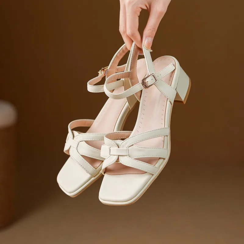Classic  Square Heel Woman Sandals Narrow Bands Silver Buckle Design Elegant Woman Shoes Heels Sandals