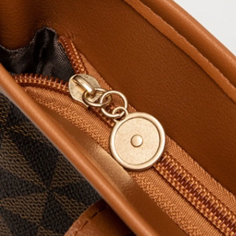 Torba damska torba damska 2023 nowa wytłaczana torebka w kwiaty torba na zakupy wszechstronna torba wiadro o dużej pojemności