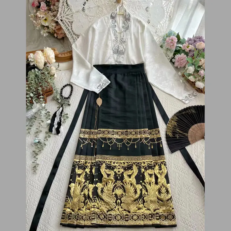 Original Hanfu Skirt Women Chinese traditional Costume Mamianqun Ming Dynasty Weaving Gold Horse Face vest Skirt Daily Dress