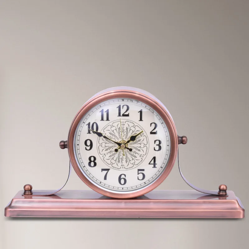 

Light luxury home fashion desk clock personalized creative desk clock bedside table ornament American desktop clock metal platin