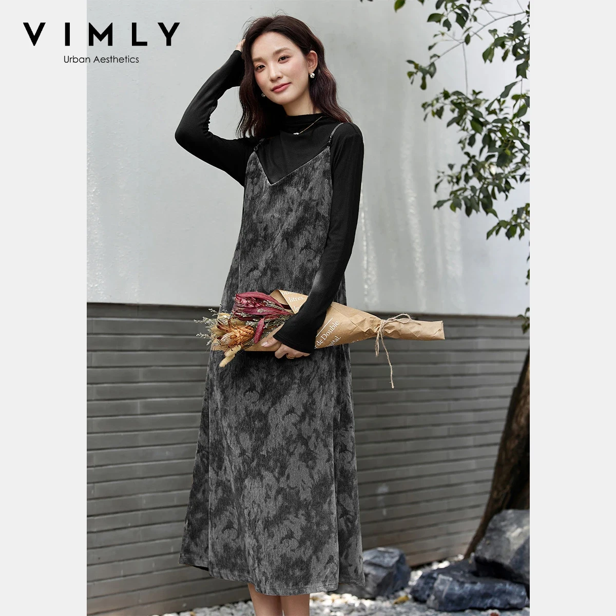 

VIMLY женский комплект из двух предметов, повседневный вязаный топ с высоким воротником, бархатное платье-комбинация с эффектом омбре, осень 2021, женский комплект платьев A2861