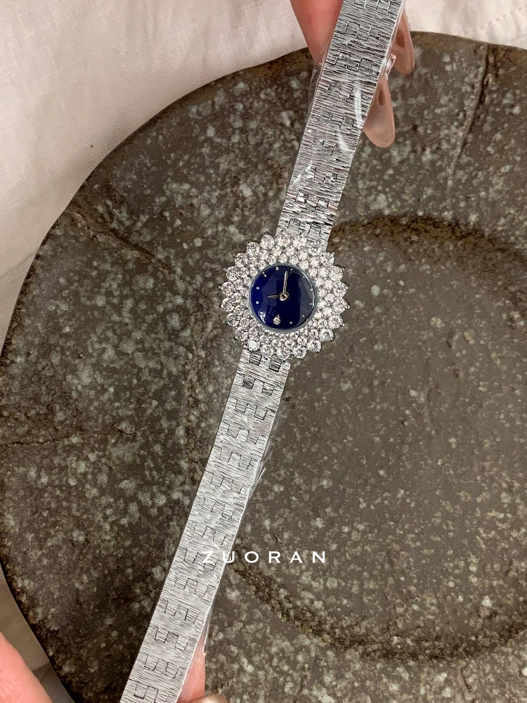 Luxury new exquisite sapphire blue women's watch fashion stainless steel waterproof temperament ladies watch relojes para mujer