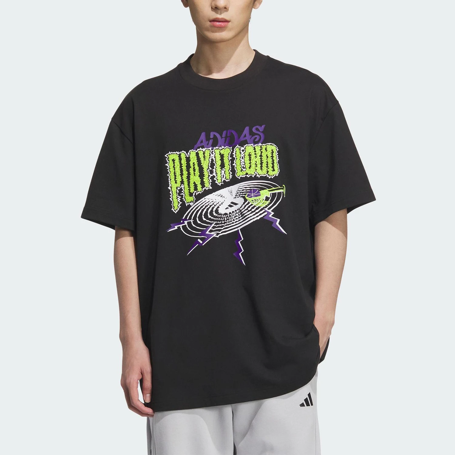 

Adidas genuine New Men's Basketball Graphic T-Shirt KA2297