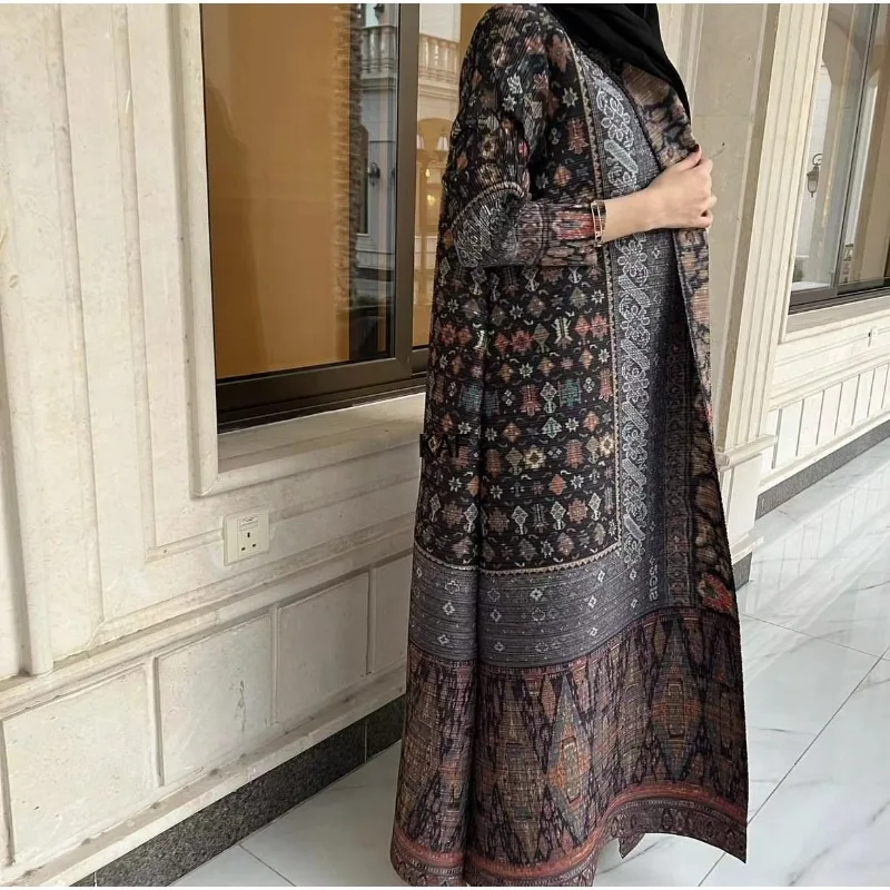 Elegant Women's Robe Vintage Printing Temperament Muslim Style Abaya Autumn and Winter Peplum Trench Belt Long Jacket