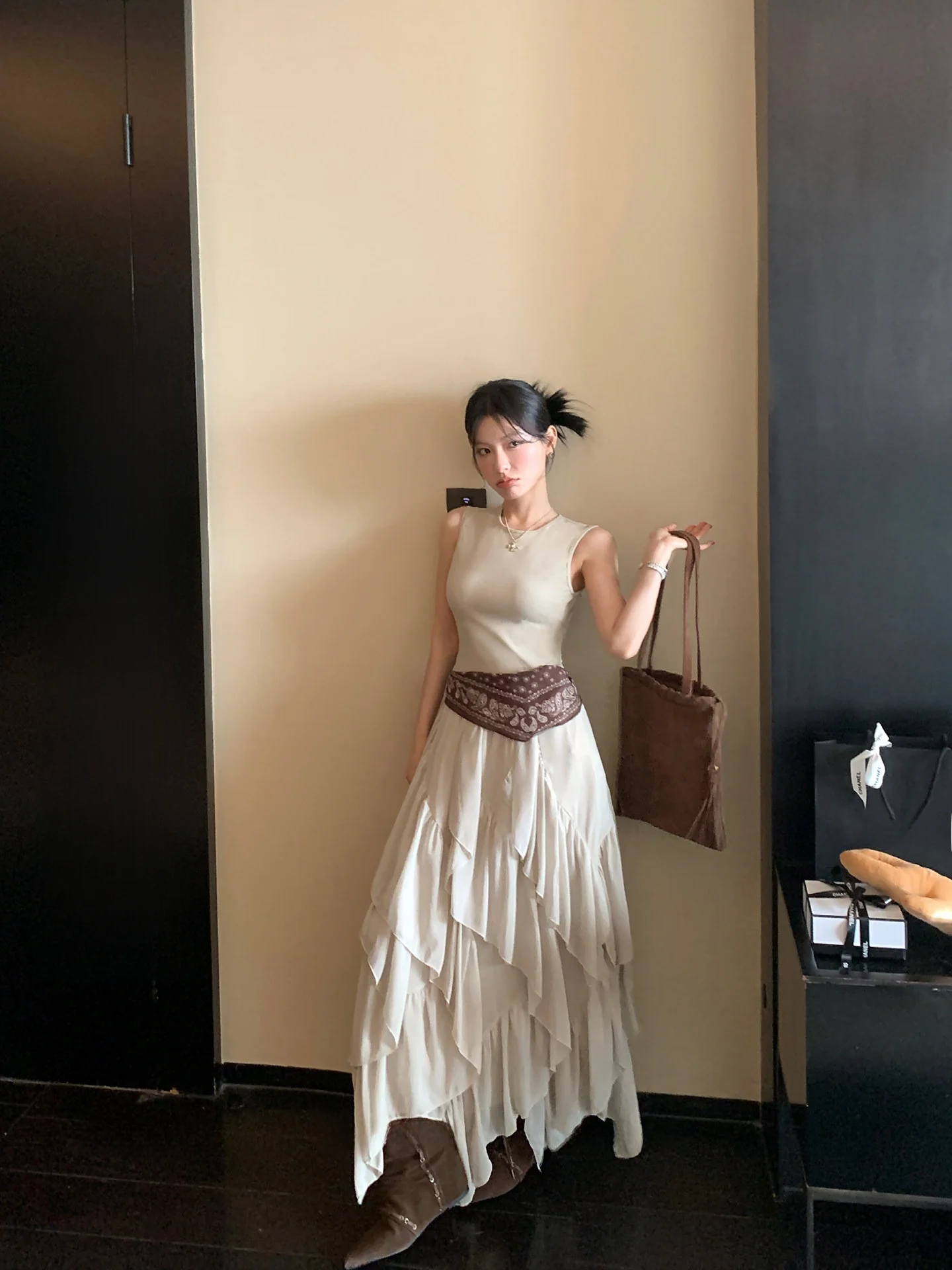 

LIONE Summer Casual Music Festival Backless Sleeveless Vest Irregular Hem Skirt Set Women's Fashion Summer Outfit