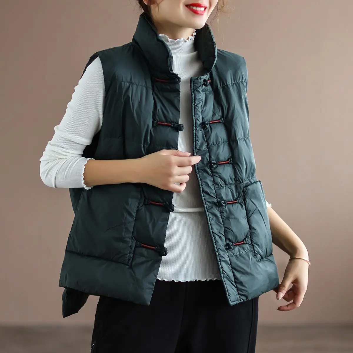 Autumn Winter Women Clothing Down Jackets Down Vests Warm Lightweight Cardigans Sleeveless Parkas Single-breasted Korean Chic