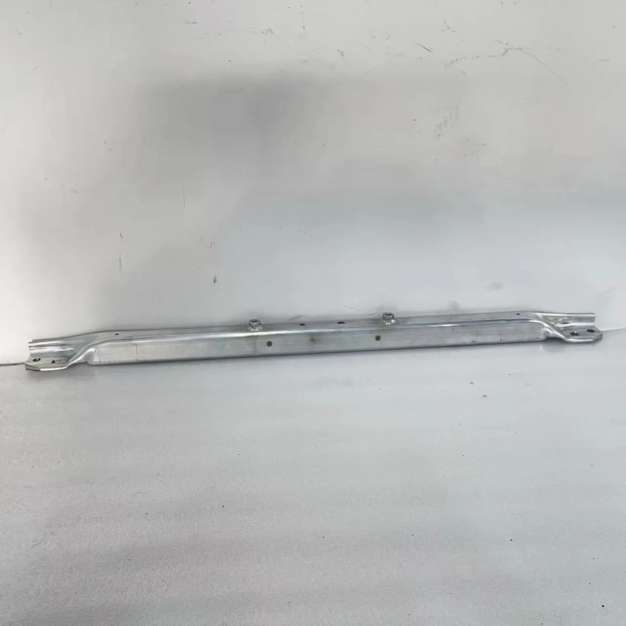 For New Rolls Royce DAWN Ghost Wraith Rear Crossbeam Replacement Made in China OE 5167211836