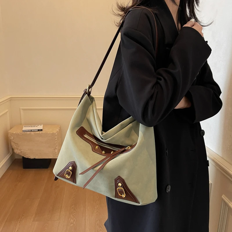 

Простые стильные сумки для подгузников для женщин, дизайнерская кожаная сумка через плечо, винтажная сумка на плечо, элегантная вместительная модная сумка-тоут.