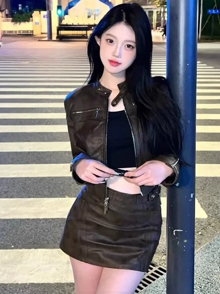 Rétro Sle femmes coupe ajustée en cuir PU Jaet col montant ort vêtements d'extérieur Bla épicé fille Faion automne nouveauté