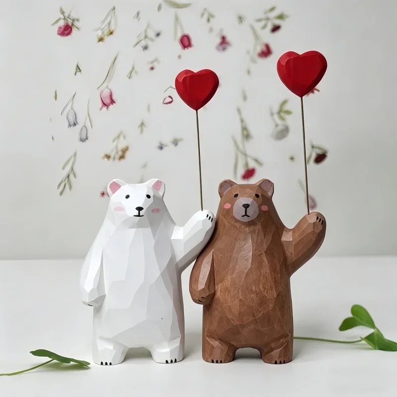 Figurine d'ours sculptée à la main en bois avec cœur, ornement de bureau, décoration de maison, cadeau d'anniversaire ou de Noël pour un ami