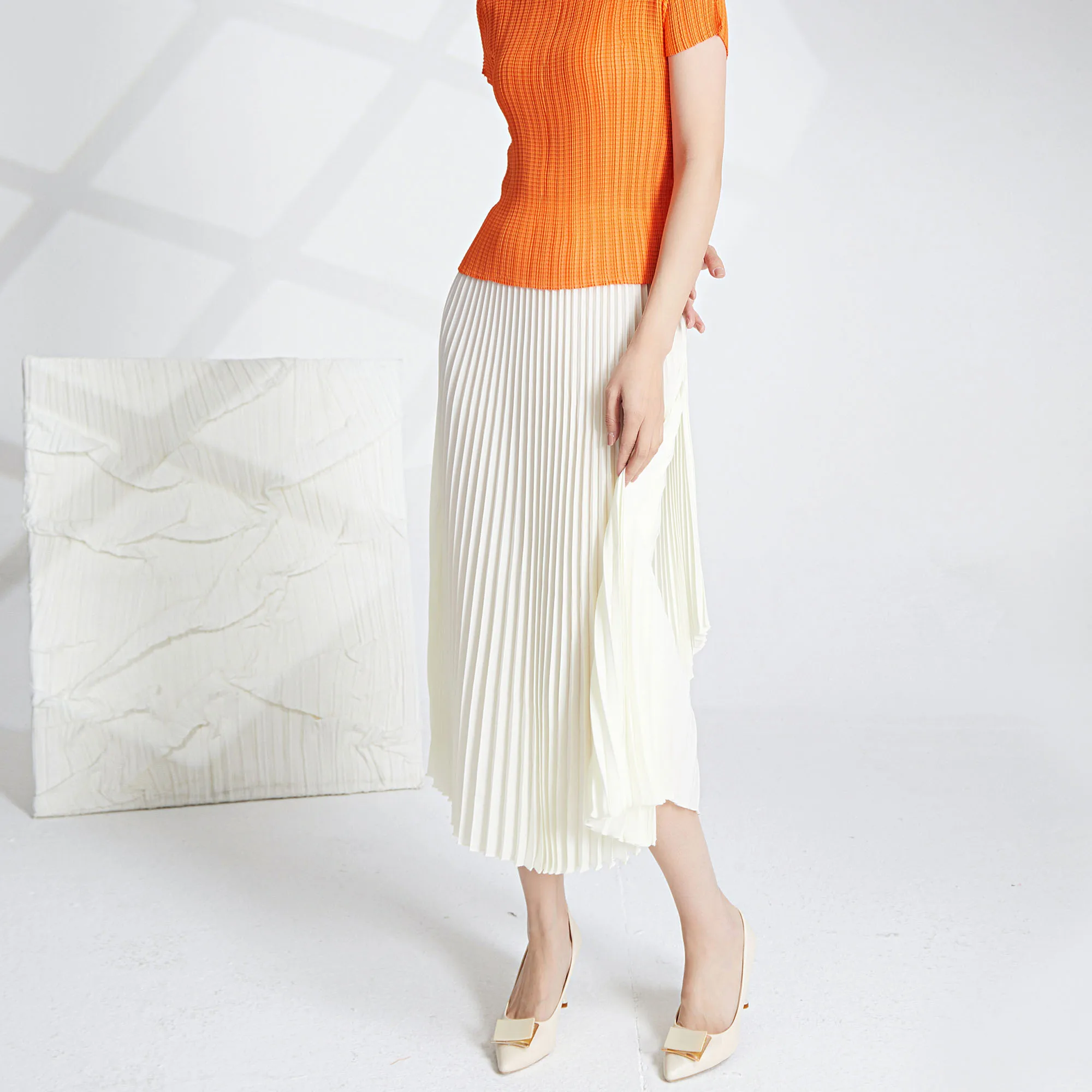Wholesale Women Clothing Elegant High Waist 100% Polyester Pleated Maxi Skirt Casual Pleated Skirt
