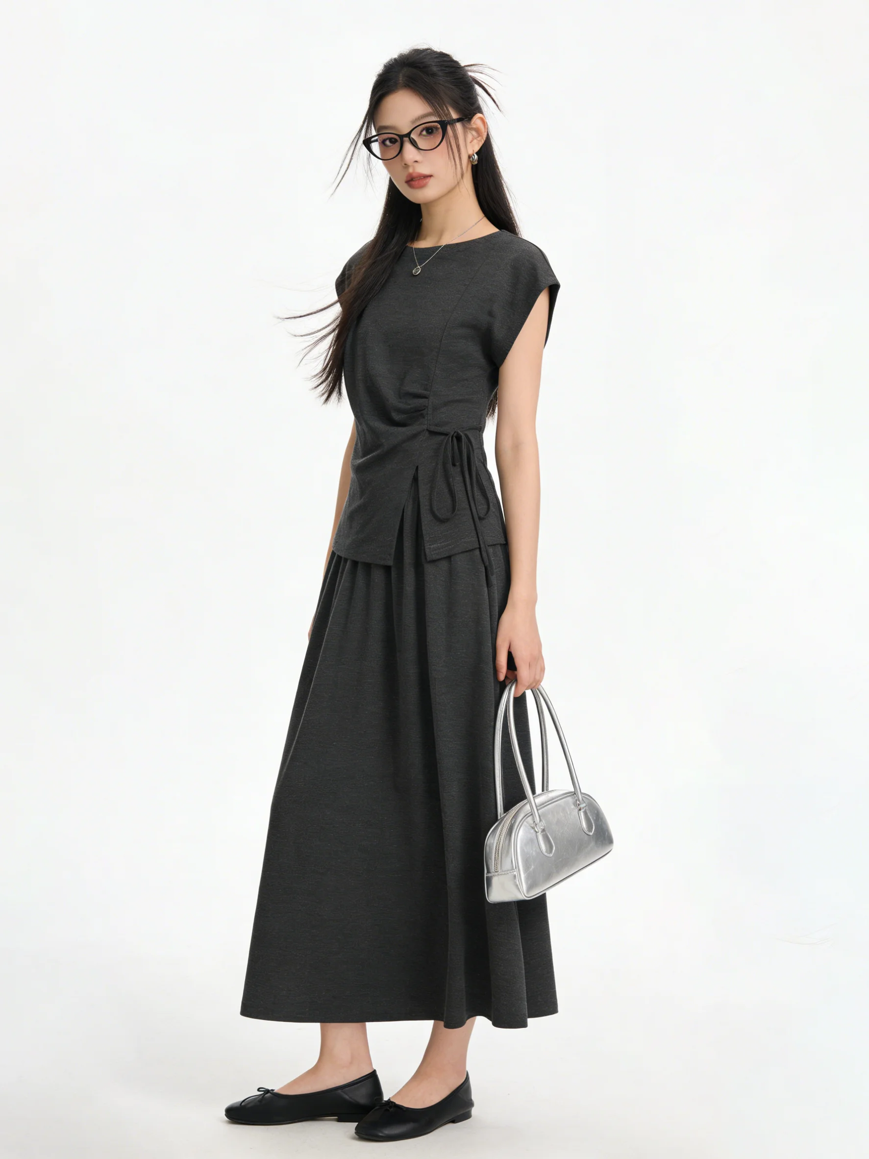 

Fashionable Retro Grey T-Shirt Belted Short Sleeve High Waist Slimming Midi Skirt Set Women's Summer Breathable Korean Style