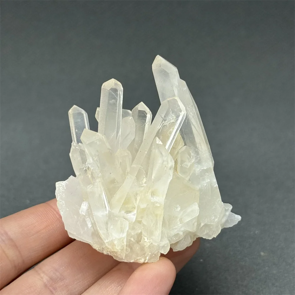 Natural Quartz White Crystal Mineral Specimen Crystal Cluster Reiki Healing Energy Meditation Home Feng Shui Decoration Gift