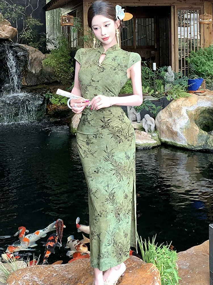 فستان شيونغسام نسائي أخضر مطبوع بياقة واقفة صيفي بأكمام قصيرة ملابس للحفلات الراقصة 2025 فساتين طويلة فاخرة أنيقة كورية