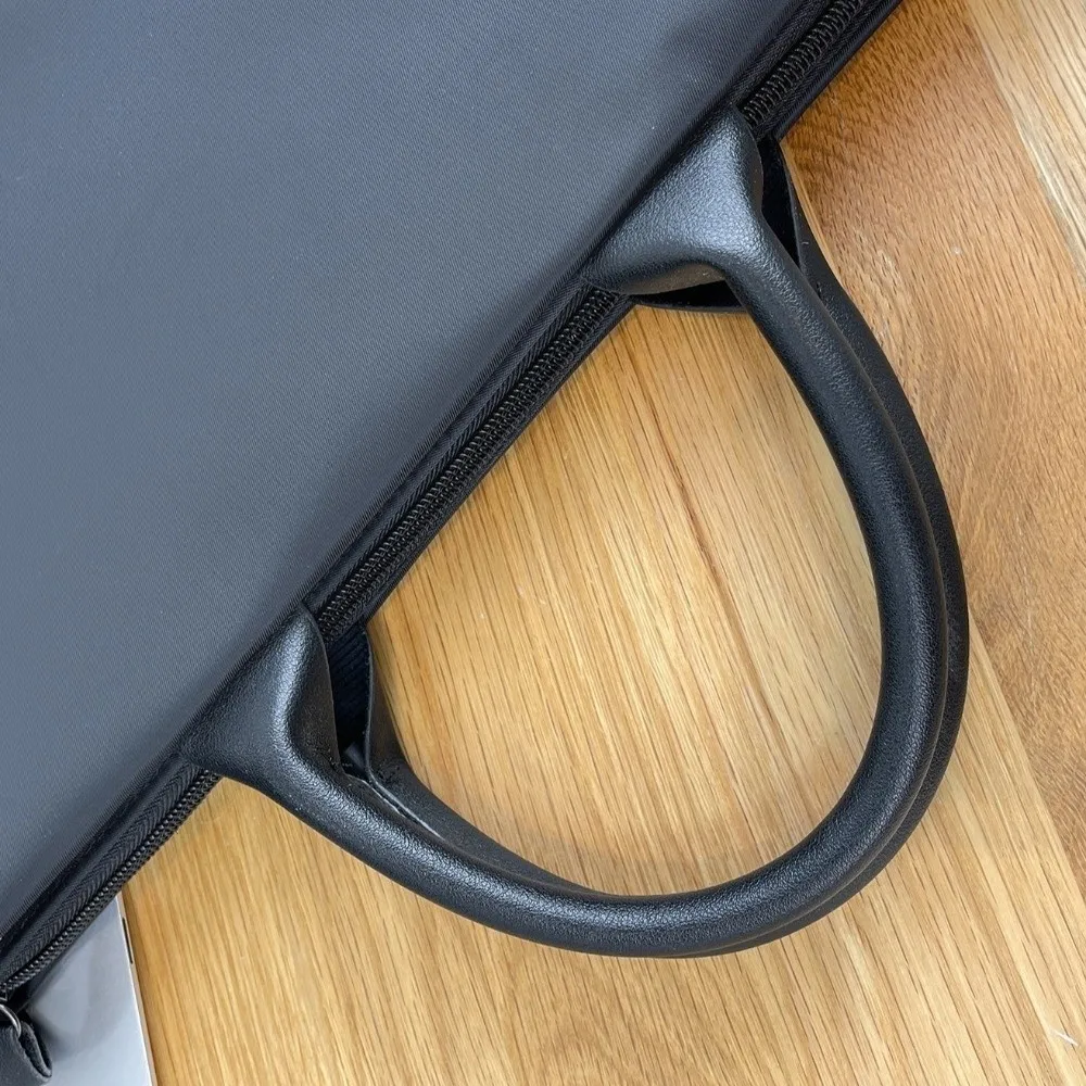 

Durable Waterproof Laptop Bag Nylon Soft Laptop Sleeve Bag Fashionable Document Bag Daily Commute