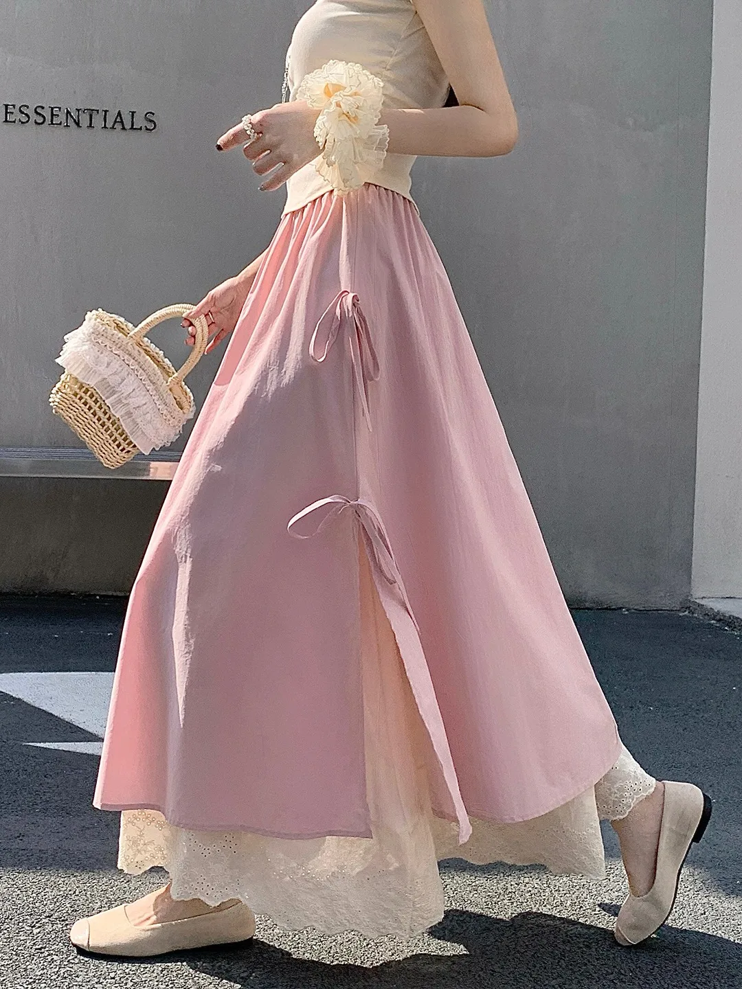 

Уникальная юбка миди А-силуэта с кружевными вставками, женская, весна-осень, с высокой талией, дышащая, приятная к телу, с вышивкой и боковым разрезом