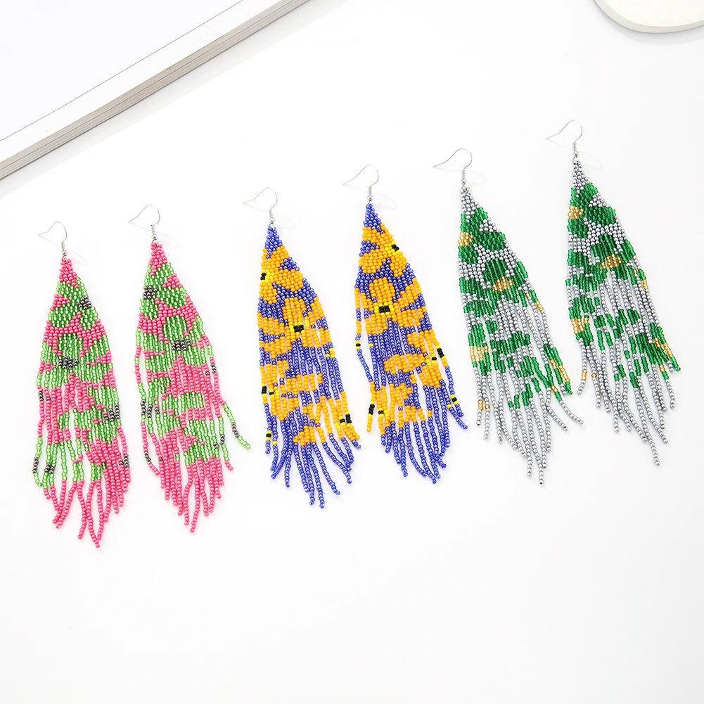 2025 اليدوية أقراط من الخرز زهرة شرابات الإبداعية الحد الأدنى البوهيمي المنسوجة يدويا الهندسة النساء أقراط مطرزة للنساء