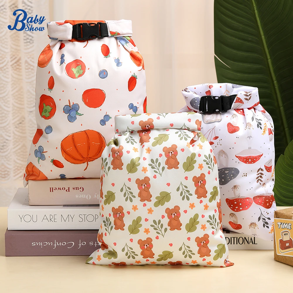 1pc 28x40cm Wet Bag with Buckle Washable Reusable Cloth Diaper Nappy Bag Large Capacity Wet Dry Bag for Swimsuits Wet Clothes