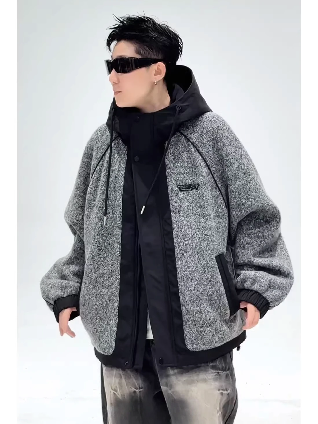2025 Winter American Retro Style Men's Gray and Black Patchwork Commuter Loose Casual Daily Hooded Cotton Jacket