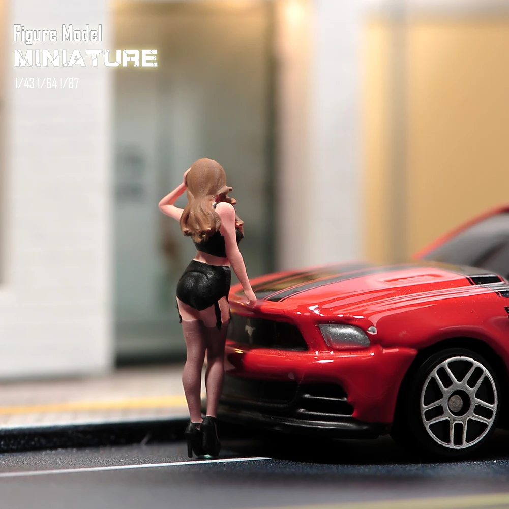 Miniatures Figures 1/87 1/64 1/43 1/24 Sexy Car Model Beauty Figure People Model Diorama Dolls Creative Photography Scene Prop