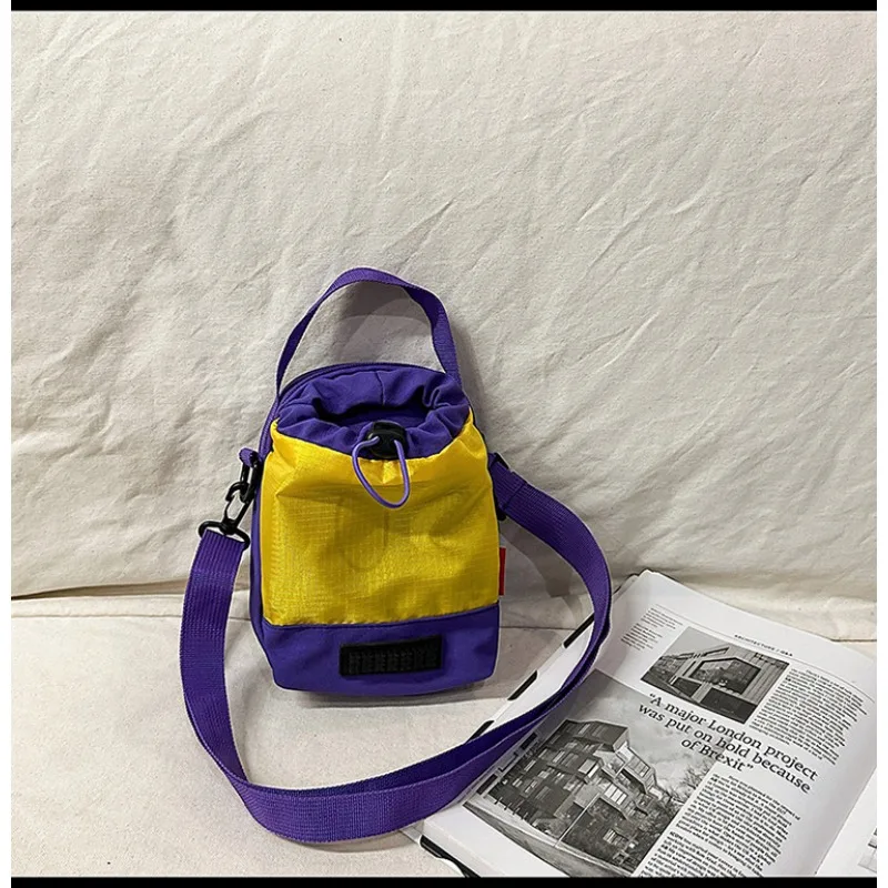 

Nylon Shoulder Bag Color Matching Bag Body Design Multi-pocket Zipper Opening Design Casual Portable Messenger Bag