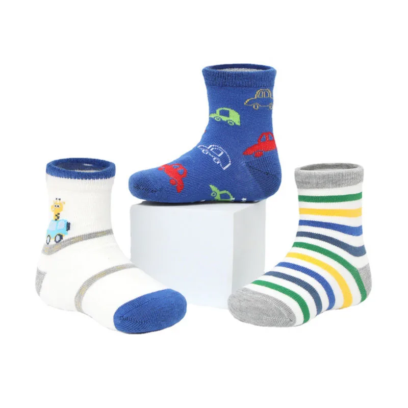 6 Pairs Boys' Non-Slip Socks – Cute Cartoon Pattern Kids Socks, Breathable Comfortable for Indoor & All Seasons
