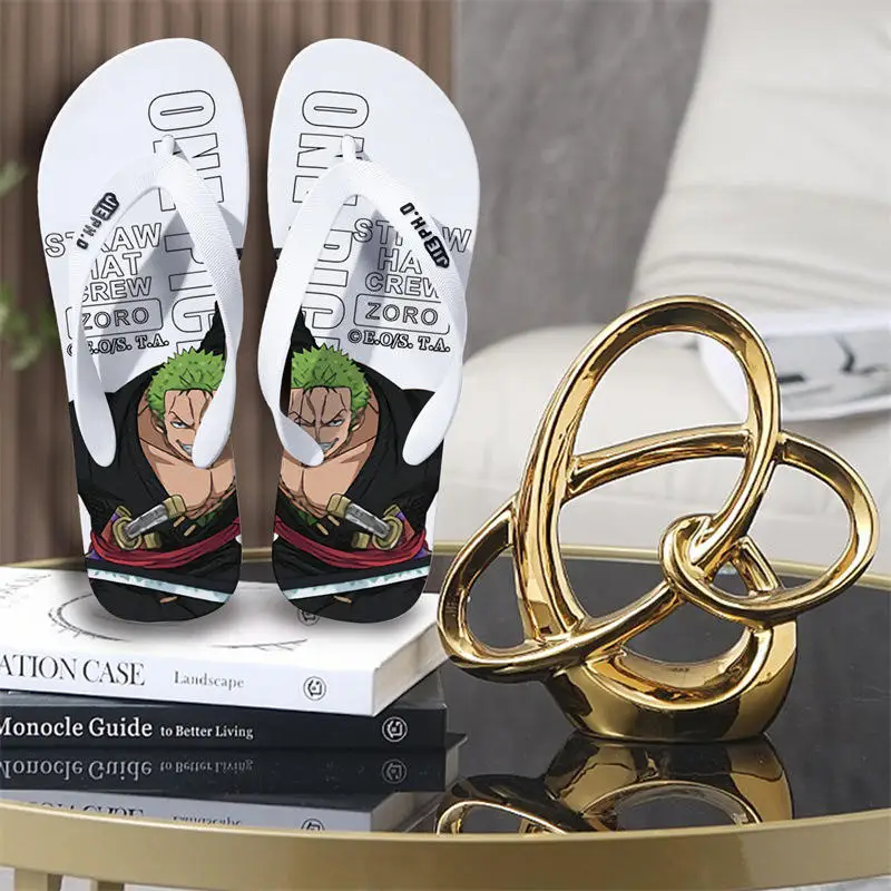 

Hot selling One Piece flip flops for men and women cartoon outdoor beach anti slip clip on trendy and fashionable couple sandals