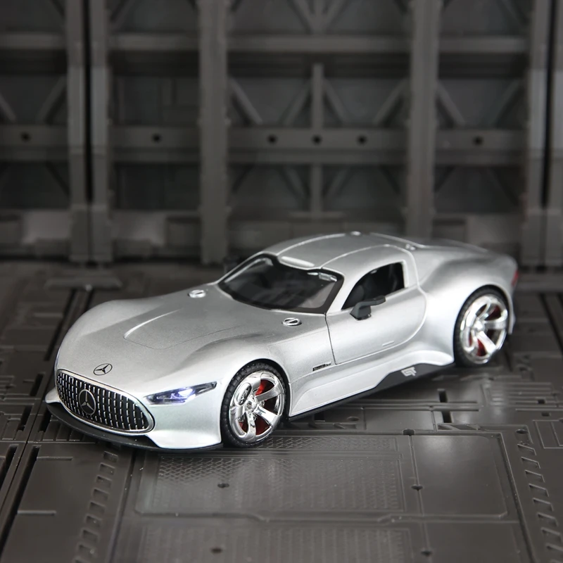 

Модель суперкара из сплава AMG VISION GT 1:32, с регенеративным звуком и световыми игрушками, дверцами и багажником можно открыть