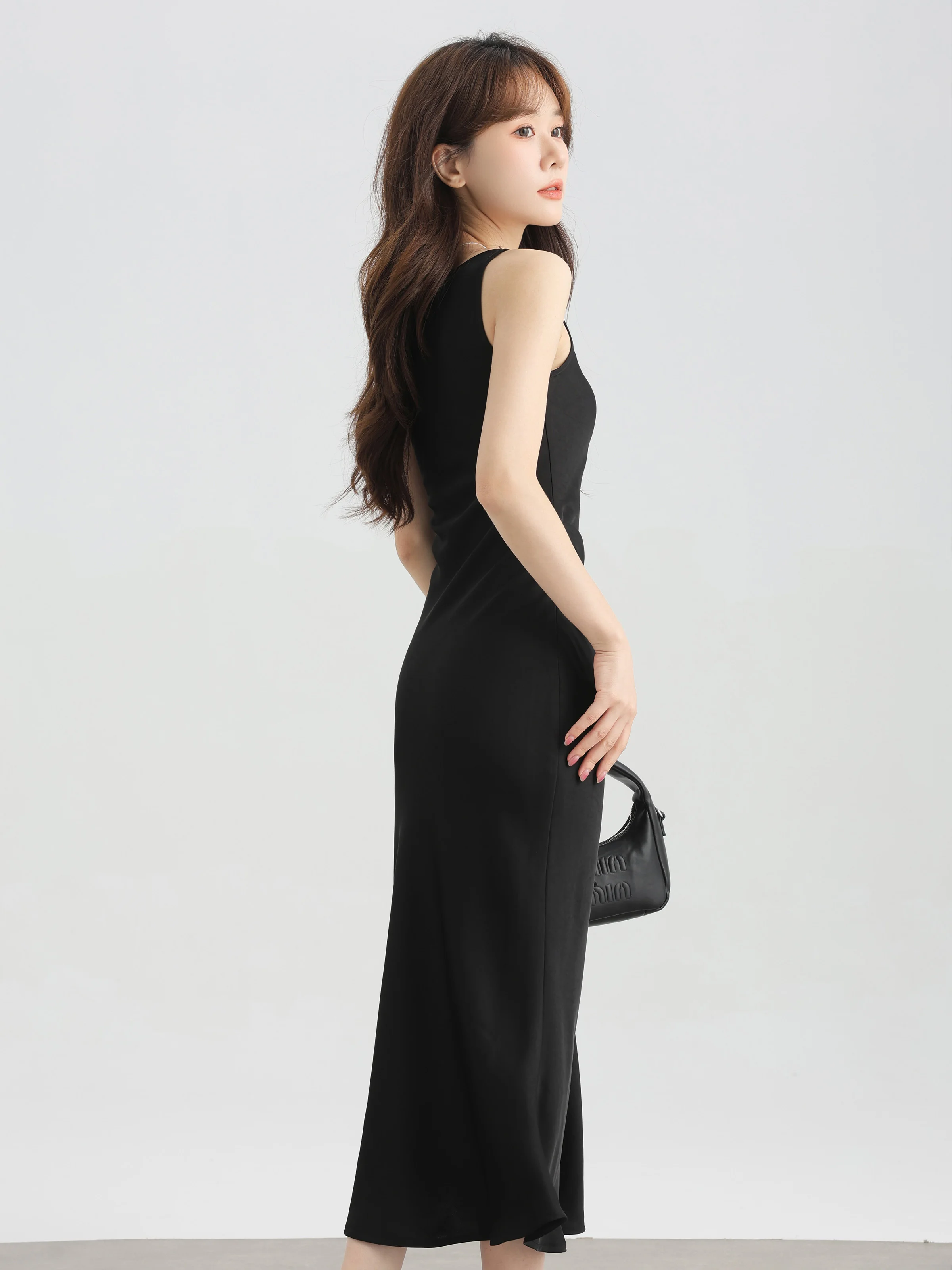 Summer Matte U-Neck Sleeveless Dress Women Waist-Cinching Slimming High-Low Flowy Long Dress Petite Figures Elegant Casual Dress
