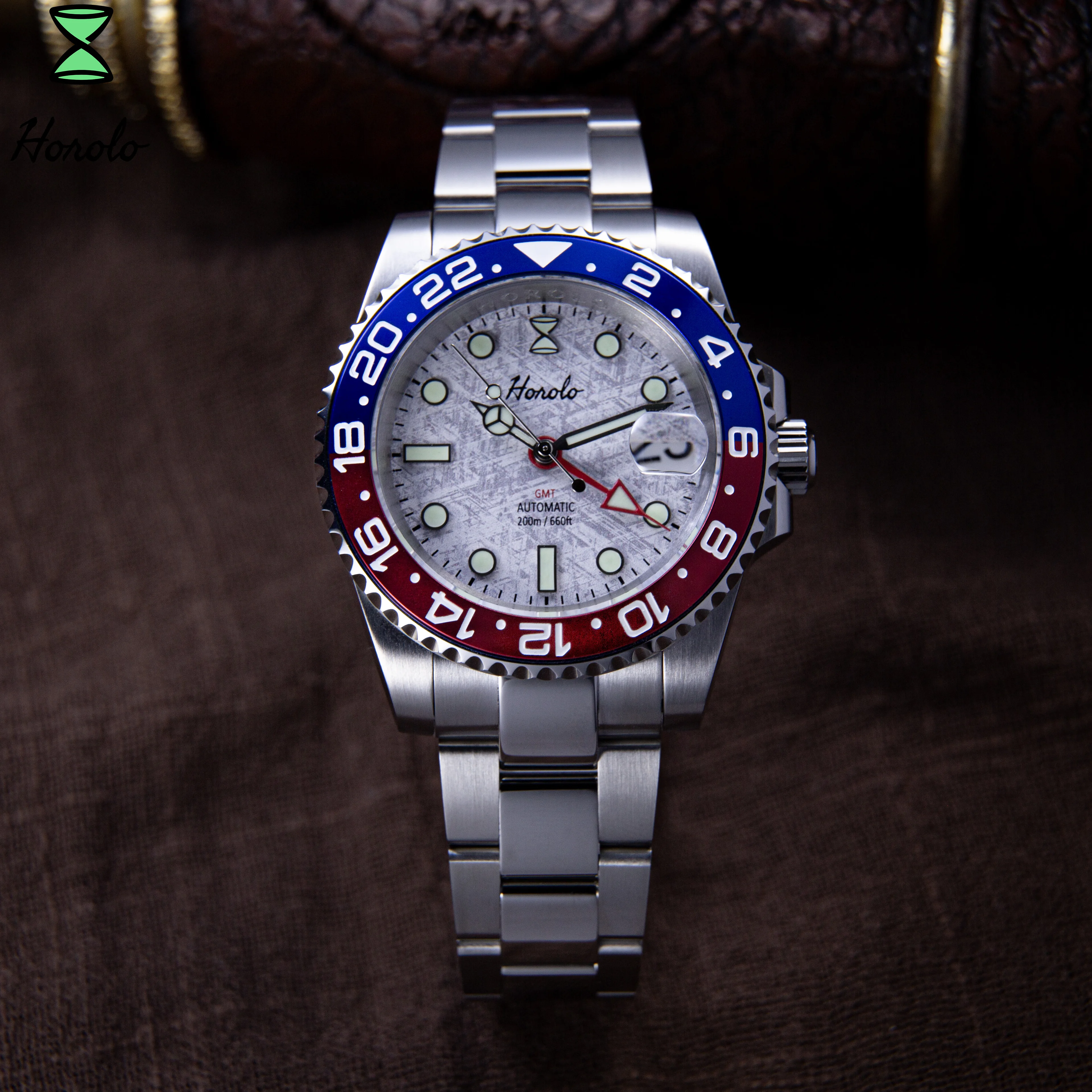 

Horolo Men's Automatic Watch Japan NH34 GMT Movement 200M Water Resistant Sapphire Crystal Luminous Stainless Steel 316L Watches