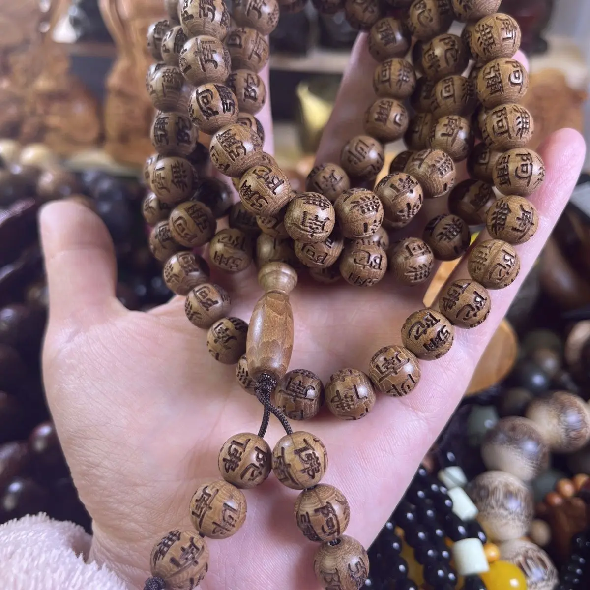 Natural Old Material Premium Six Paths Wood Buddhist Beads Engraved Amitabha 108 Beads Handheld Rosary Collectible Jewelry