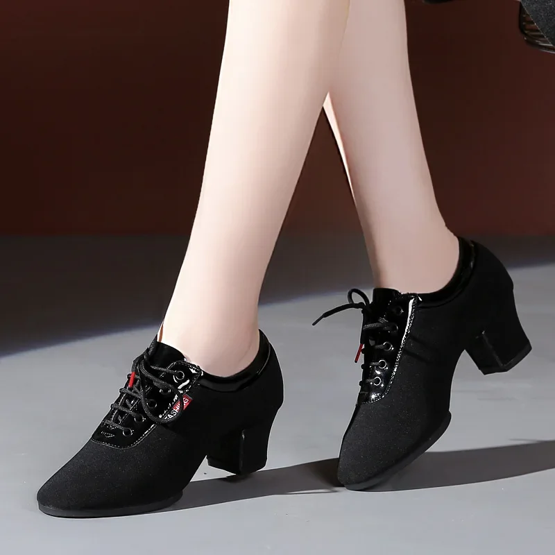 Female Cloth Latin Dance Shoes Women Soft Yoga Trainning Modern Jazz Latin Waltz Tango Belly Ballroom Dance Shoes Girls Pumps