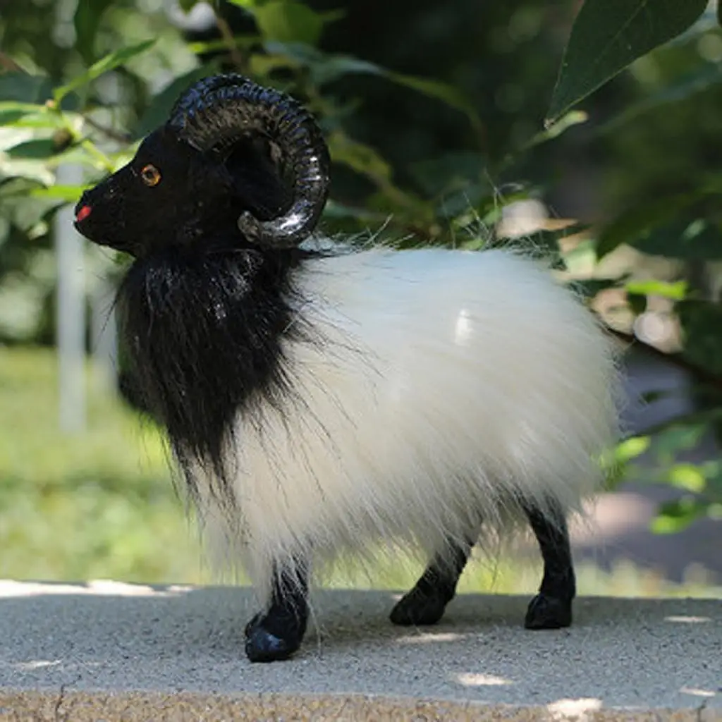 Goat Statue Decoration Artificial Animals Outdoor Garden Sculpture Ornament for Fairy Garden Home