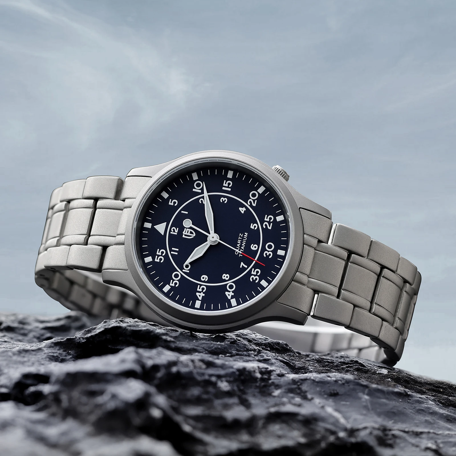 Thumbnail 4 - #62 Cheap Slim Quartz Watches Worth Buying