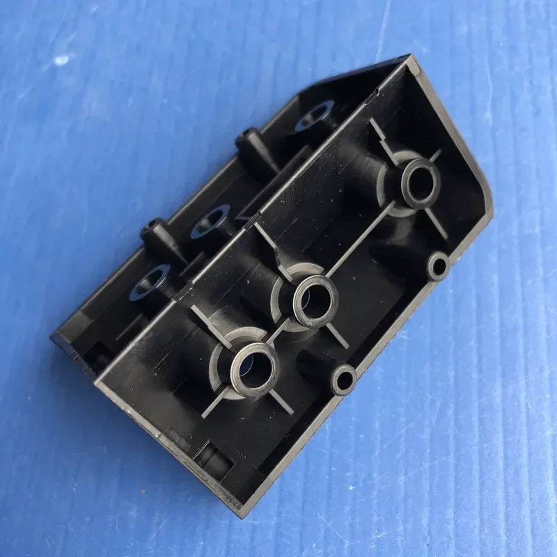 Durable Water Tank Roller Bracket for Agricultural Drone Sprayer Replacement Parts Compatible with DJI T10 T30 Plant