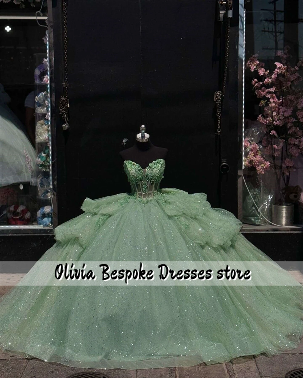 Pleasing Green Sweetheart Quinceanera Dresses Ball Gown Lace Applique With Bow Ruffle 15 Years Old Dress Graduation Customized