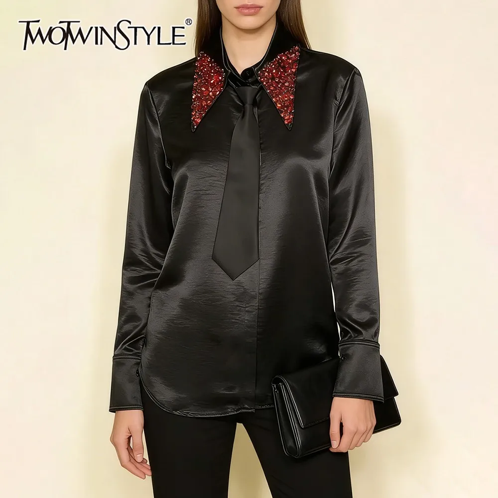 

TWOTWINSTYLE Black Spliced Diamonds Chic Shirt Female Lapel Long Sleeve Loose Luxury Commute Women's Shirts Fashion Autumn New