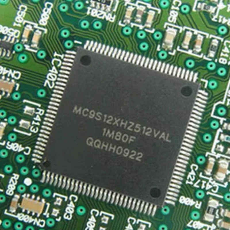 

1 шт./лот MC9S12XHZ512VAL 1M80F QFP-112 аудиоусилитель