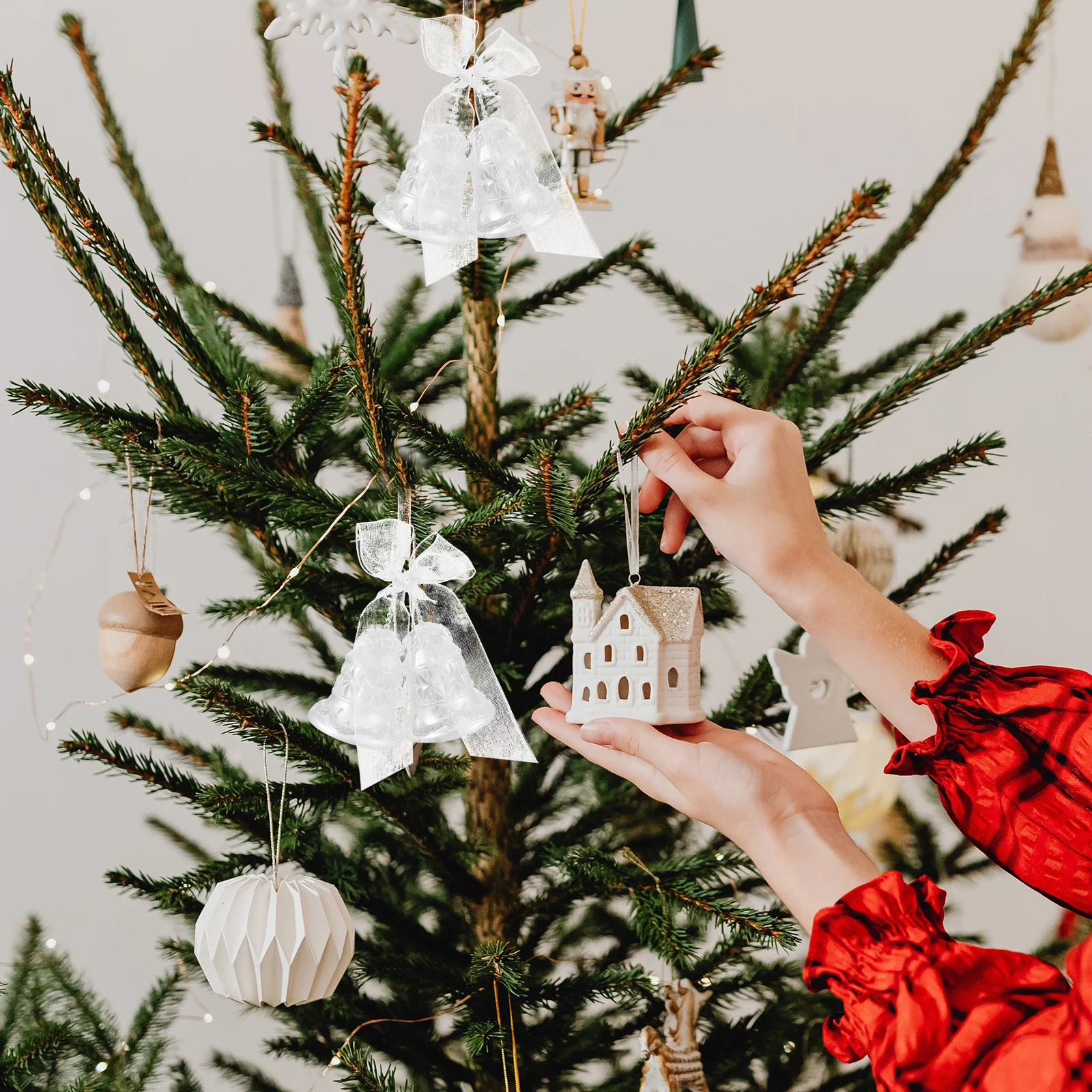 

Glitter Powder Hanging Pendant Christmas Decoration Acrylic Xmas Tree Ornament for Holiday Party Home Indoor Festive Decor