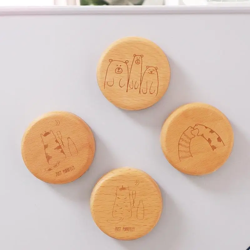 Decorative Round Wooden Beer Bottle Opener 1 Pcs Magnetic Fridge Magnet Home Decor for Wedding Party Gift