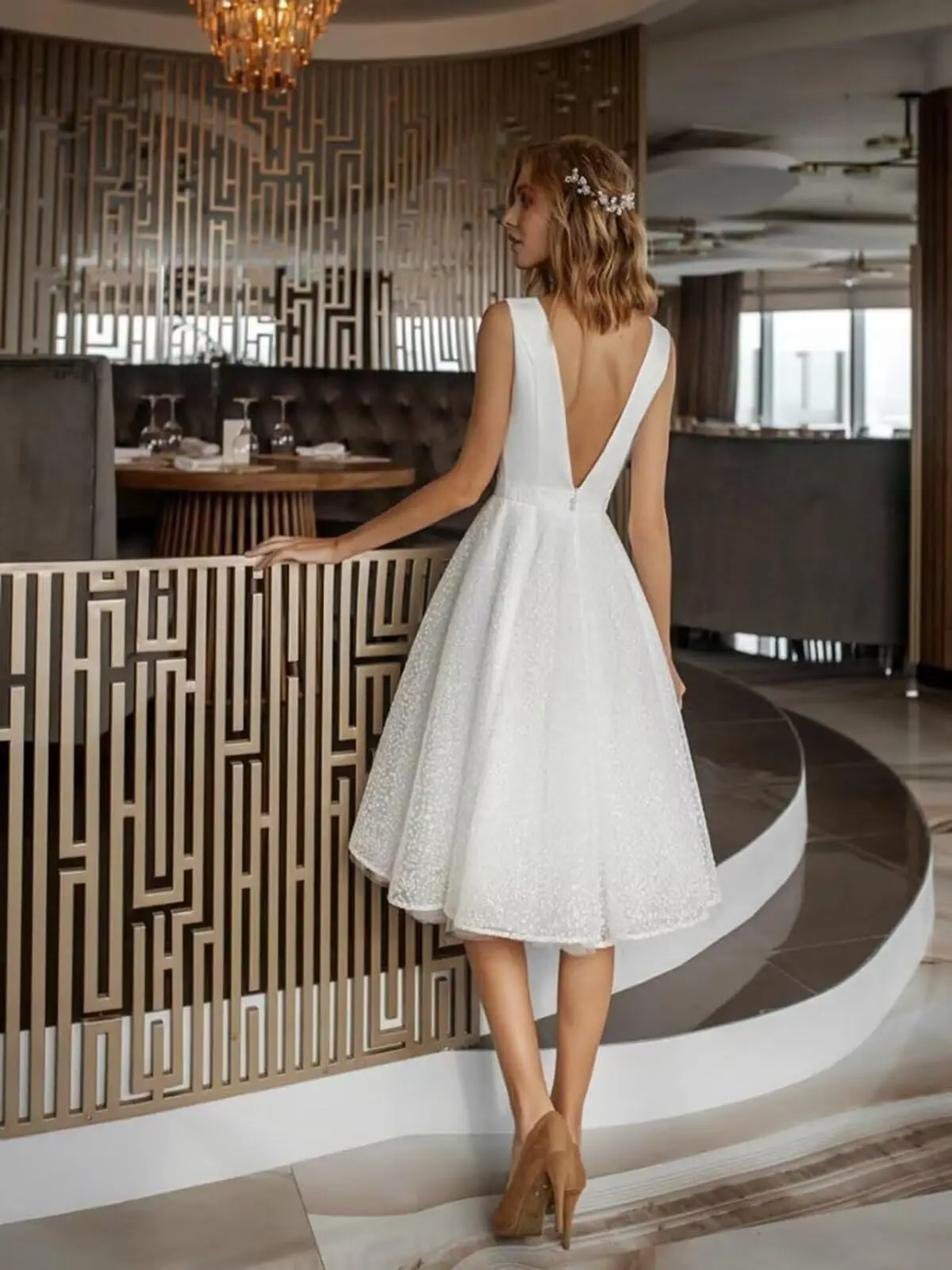 ボヘミアン ショート ウェディングドレス 花嫁用 ブライダルガウン 女性用 Vネック バックレス