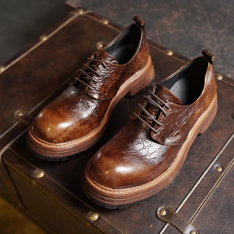 جديد أزياء الرجال حقيقية أحذية جلدية بدون كعب البروغ أحذية فاخرة الراحة نقش شبكي ديربي أحذية ريترو الزفاف حفلة اجتماعية أوكسفورد #1