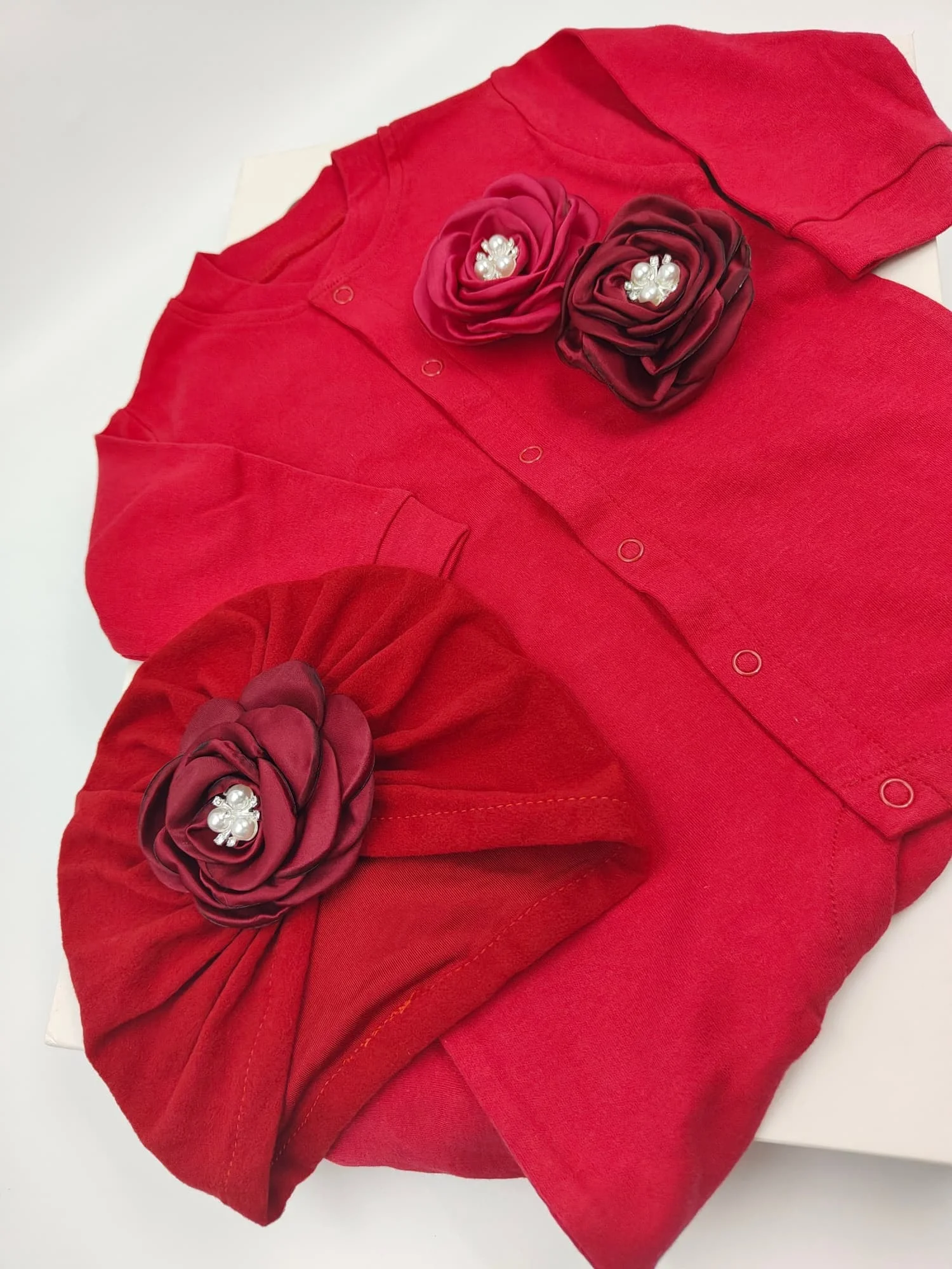 Chinese Style Baby Girl First Birthday Outfit 2Pcs Red Footed Onesie With 3D Flower Hat