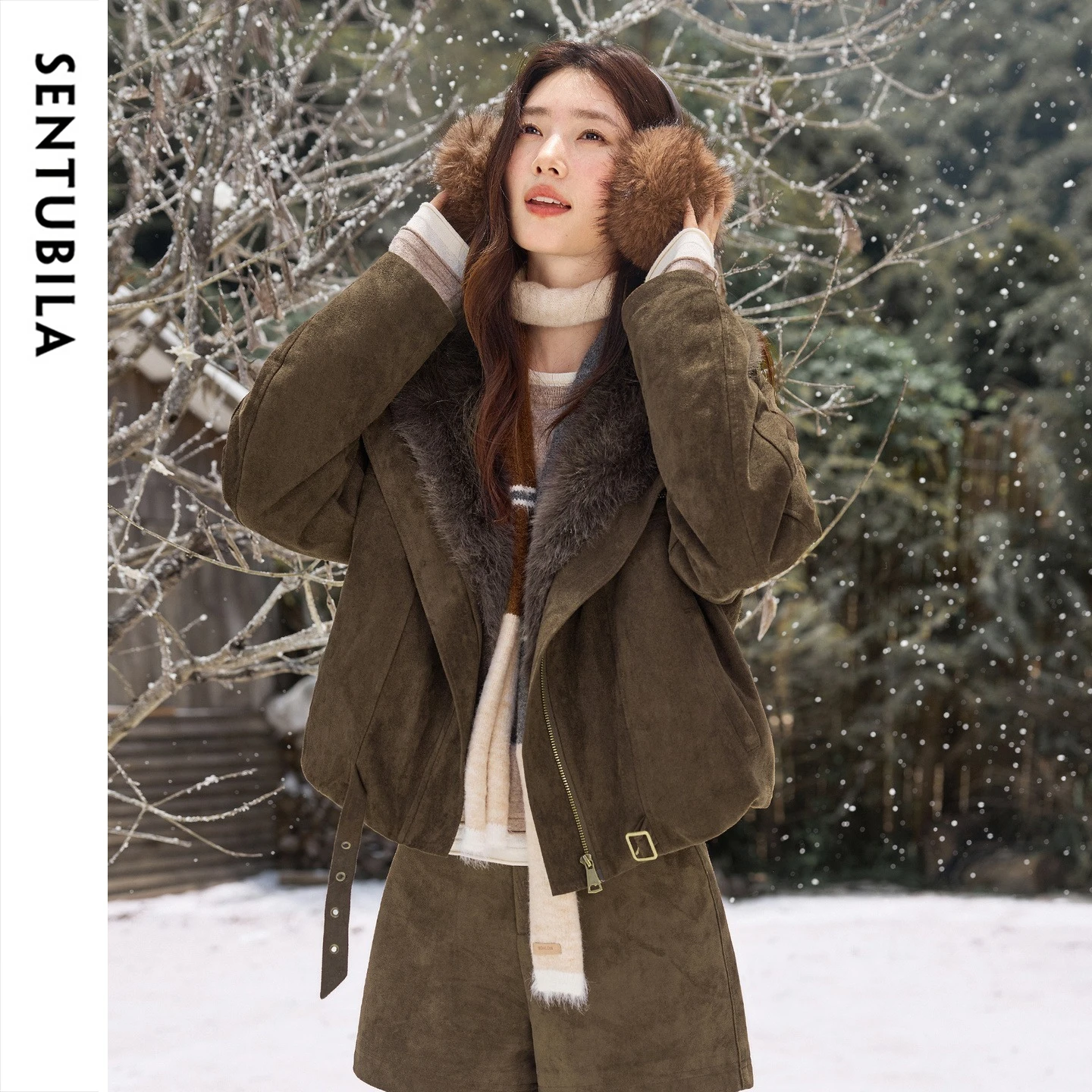 SENTUBILA Women's White Duck Down Jacket 2026 New Short Faux Fur Thick Cold‑Resistant Warm Winter Commuter Outerwear W64YD7698
